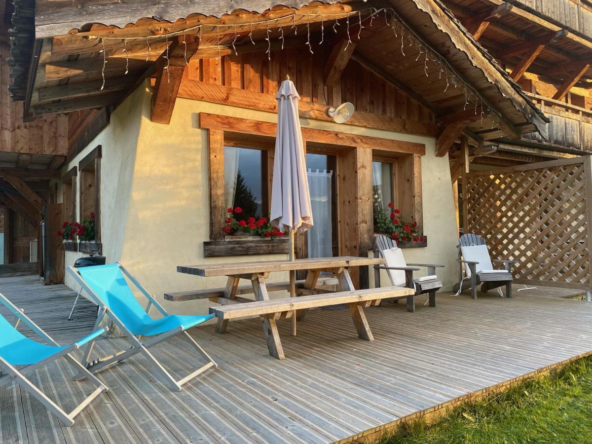 La Ferme Des Georgieres "Sejour En Tout Compris" Нотр-Дам-Дьо-Белкомб Екстериор снимка