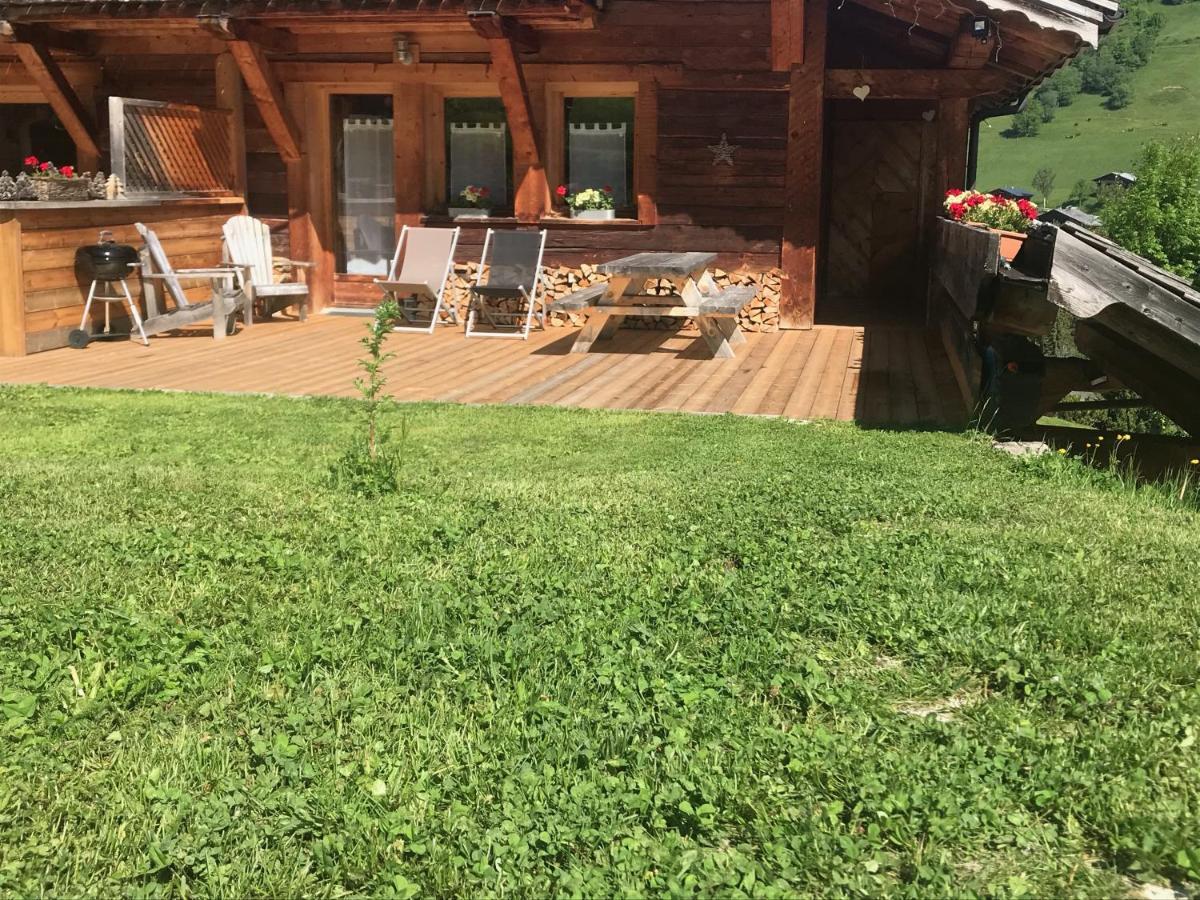 La Ferme Des Georgieres "Sejour En Tout Compris" Нотр-Дам-Дьо-Белкомб Екстериор снимка